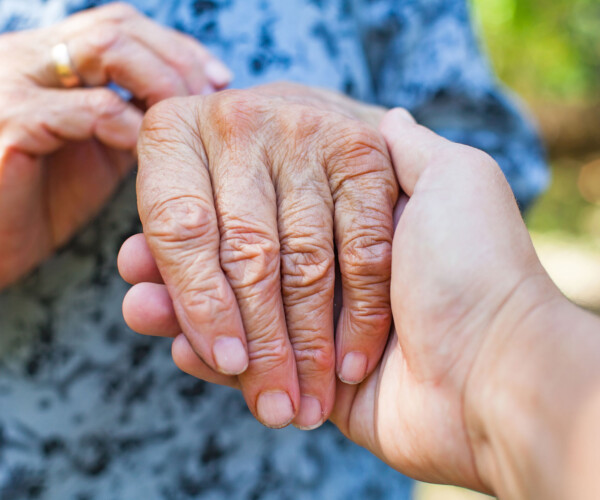 Pflege zu Hause Vorschaubild